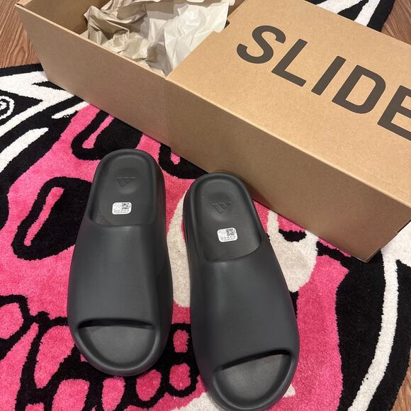 adidas Yeezy Slide \
